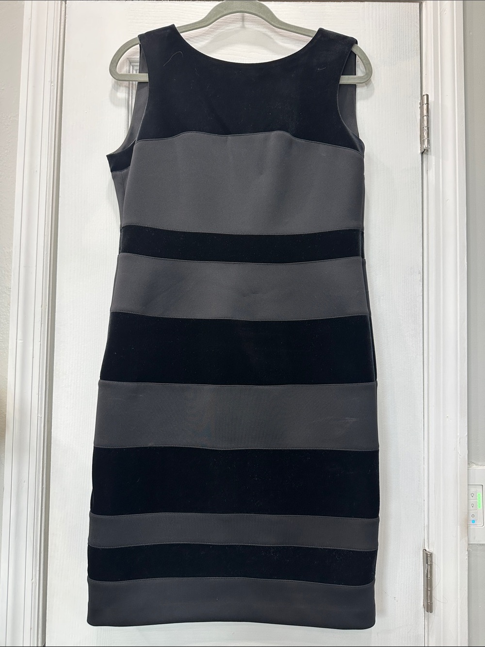 Classic Tommy Hilfiger Sleeveless Black velvet  Dress